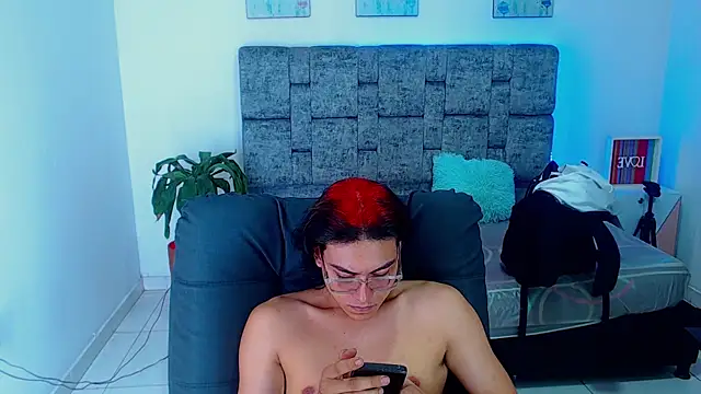 Snapshot of dirty_model chatting on September 20, 6:02 am dirty model online show from September 20, 6:02 am