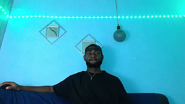 eebony stallion online show from March 29, 3:17 am