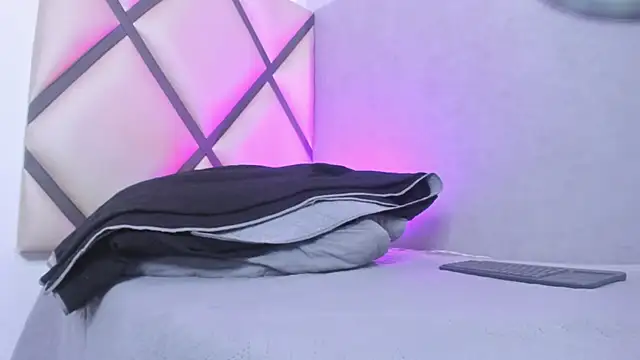 venus-03 online show from April 2, 3:26 am