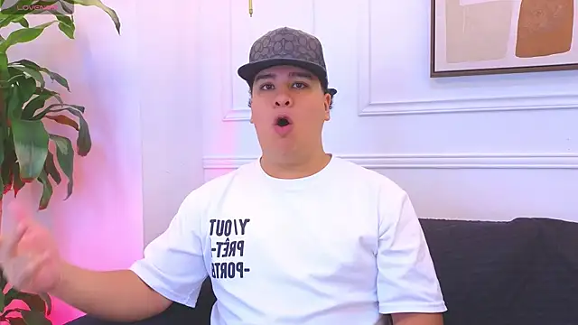 Naim Bennetsex online show from February 18, 6:49 pm