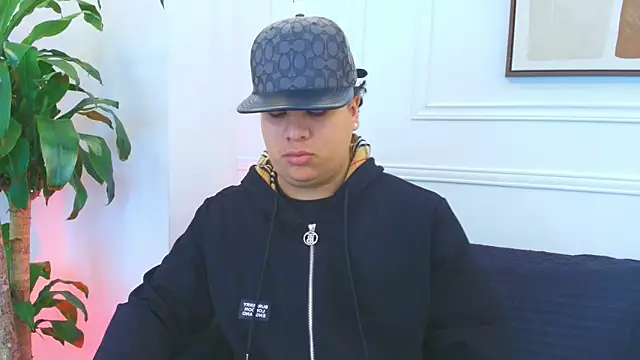 Naim Bennetsex online show from February 2, 7:33 pm