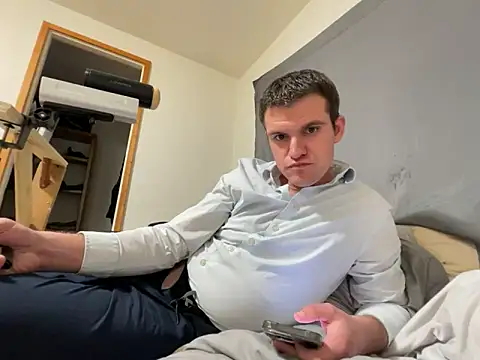 cumitted online show from February 27, 9:10 am