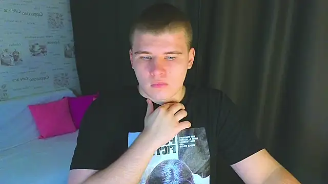 kittenmurr online show from September 11, 9:03 pm