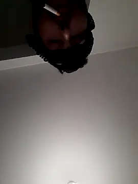 lukeluke69 online show from February 2, 8:28 pm