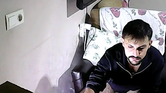 Muratcan33 online show from October 29, 1:52 am