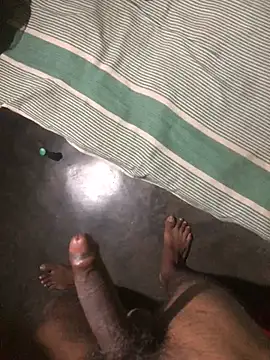 kavi1q1 online show from April 16, 9:39 pm