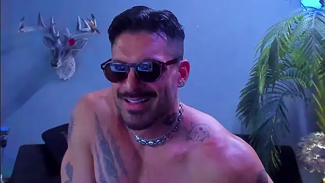 dennis cox1 online show from June 15, 10:24 pm