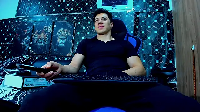 javiersexymann online show from October 13, 10:27 pm