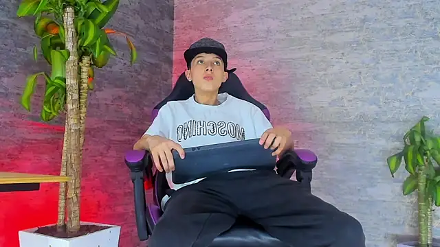 ArthurCox online show from September 20, 5:35 pm