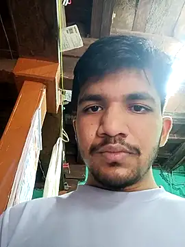 Snapshot of sexofbro chatting on October 23, 7:45 am sexofbro online show from October 23, 7:45 am