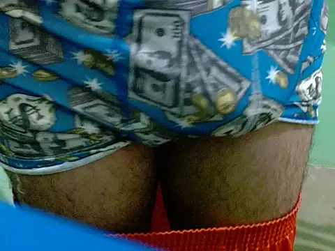 Snapshot of pau888kkkk chatting on September 9, 7:35 pm pau888kkkk online show from September 9, 7:35 pm