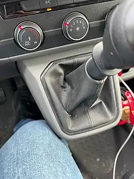 julienCr7 online show from February 27, 4:06 pm