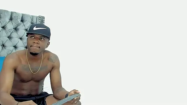 DOUGLAS 099 online show from October 4, 1:49 pm