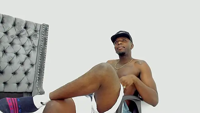 DOUGLAS 099 online show from October 3, 1:38 pm