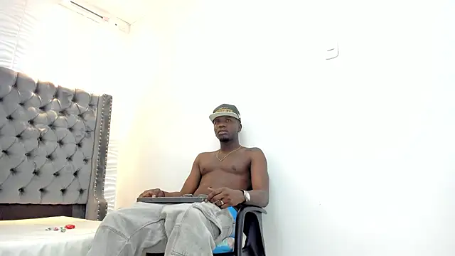 DOUGLAS 099 online show from September 22, 12:48 pm