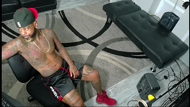 SLANGONDEMHOES online show from October 20, 7:29 pm