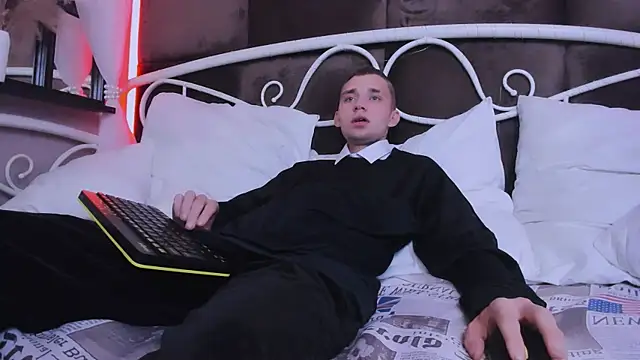 TimBlaks online show from September 18, 9:17 pm