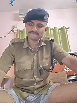 Frvgggghh online show from January 6, 9:13 am