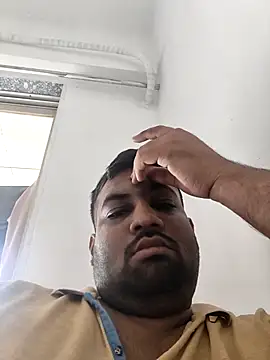 vinay smalldick online show from April 10, 7:04 am