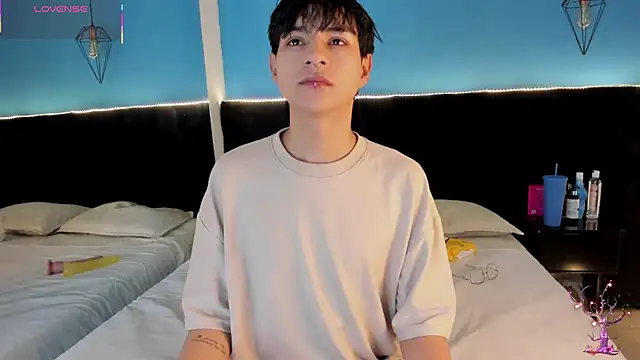 AleAurarashi online show from September 14, 2:57 am