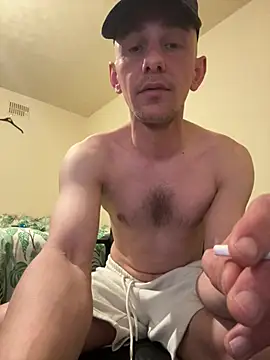 Georgeg2002 online show from April 24, 3:09 am