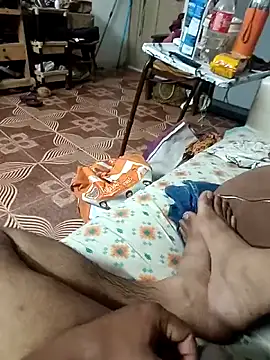 maddy3108 online show from January 7, 11:59 am