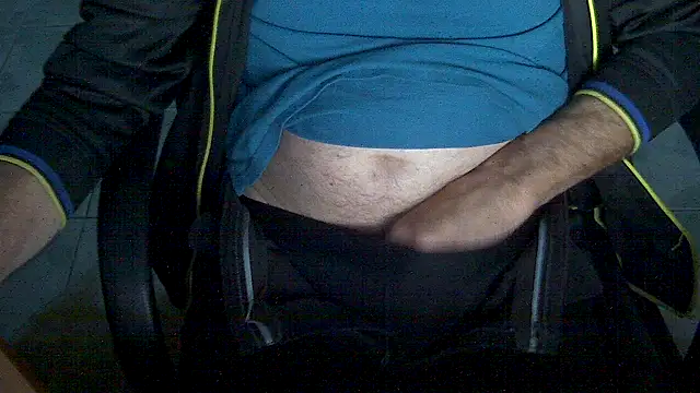 velikifant7 online show from April 5, 4:42 am