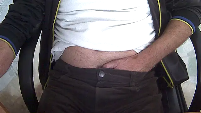 velikifant7 online show from February 17, 1:43 pm