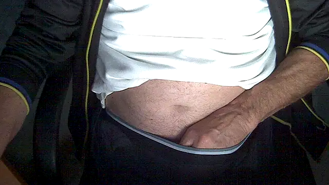 velikifant7 online show from March 11, 5:14 am