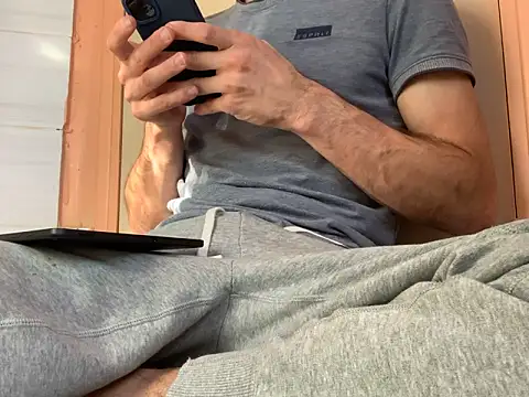 Just2Try online show from November 21, 12:26 pm