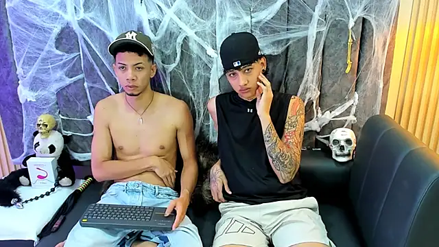 DustinandJordan online show from October 18, 6:18 am