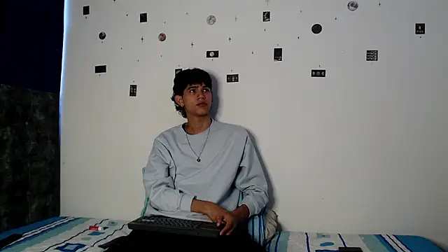 alexmark  online show from March 26, 1:48 pm