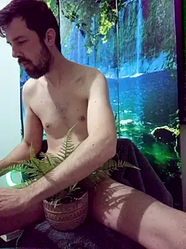 welcome-to-the-jungle online show from March 3, 9:32 pm