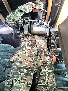 lamejorpene online show from September 26, 9:01 pm