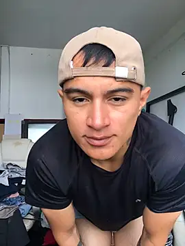 LiamDeep online show from May 16, 2:26 pm