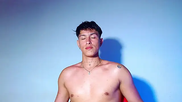 rowanbigboy23 online show from March 14, 12:28 am