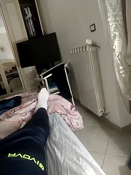 Monellidinasco6 online show from April 13, 3:45 pm