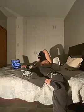 SinisterMads online show from November 18, 1:31 am