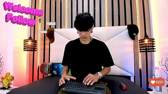 Franvill Trato online show from November 29, 8:00 pm