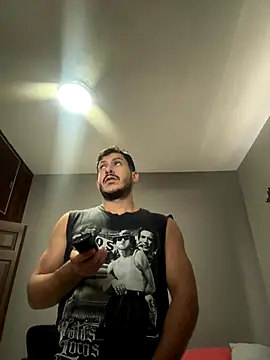 Snapshot of Darg98 chatting on September 27, 10:07 pm Darg98 online show from September 27, 10:07 pm