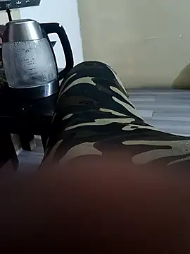 Lavz1995 online show from January 10, 1:59 pm