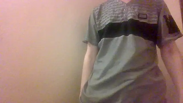 your boy toy18 online show from September 27, 6:50 pm