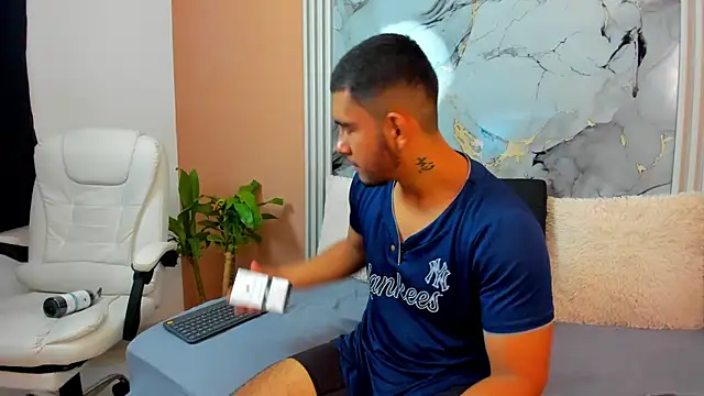  online show from November 7, 12:30 pm