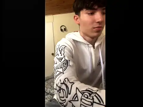 knielBgm online show from September 26, 7:00 pm