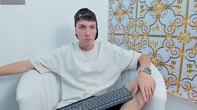 LittleDanny  online show from January 16, 7:16 pm