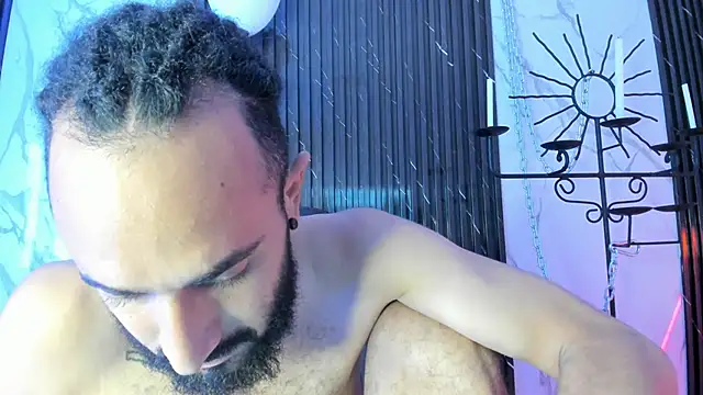 Tatis   online show from December 1, 8:45 pm