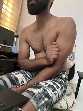 Honeyxoxx online show from April 16, 6:35 am