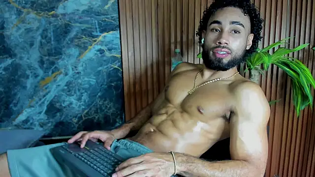 Snapshot of luca_flame chatting on October 10, 3:22 am luca flame online show from October 10, 3:22 am