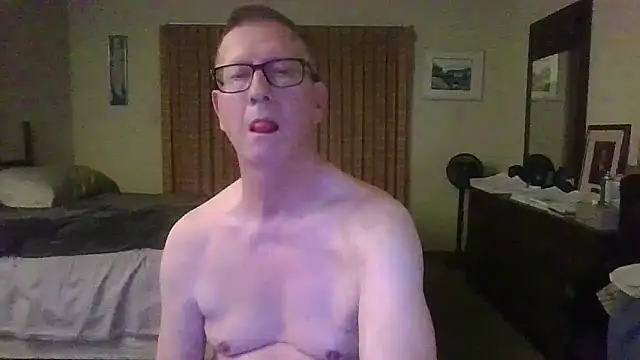 camminmichaellll online show from February 1, 3:49 am