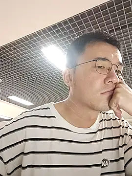 nnnnnan9527 online show from September 10, 2:21 am